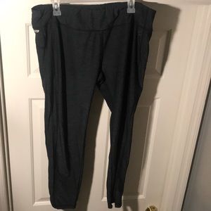 DRI-FIT EXERCISE LEGGINGS